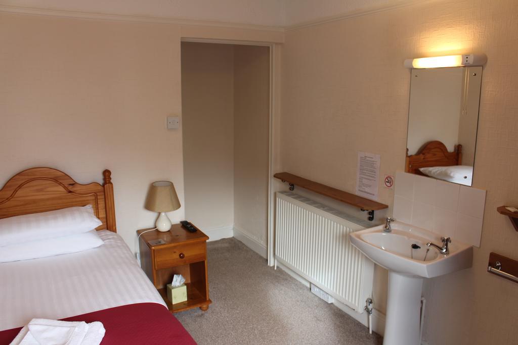 The Tudor Guest House Plymouth Camera foto